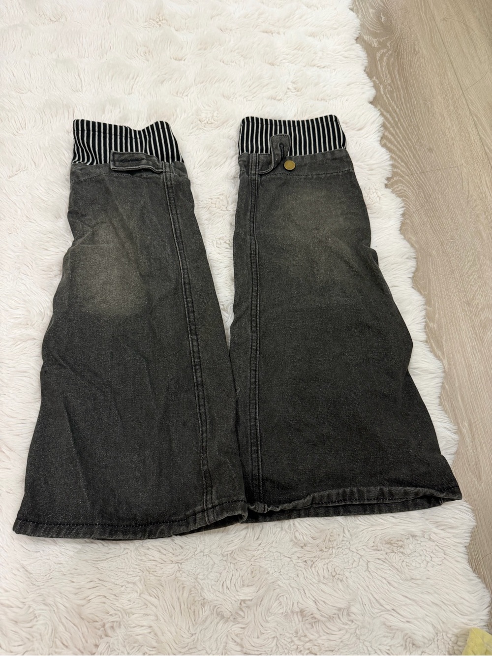 Black Wide-Leg Denim Pants Leg Warmers